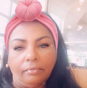 Meet your Posher, Anita